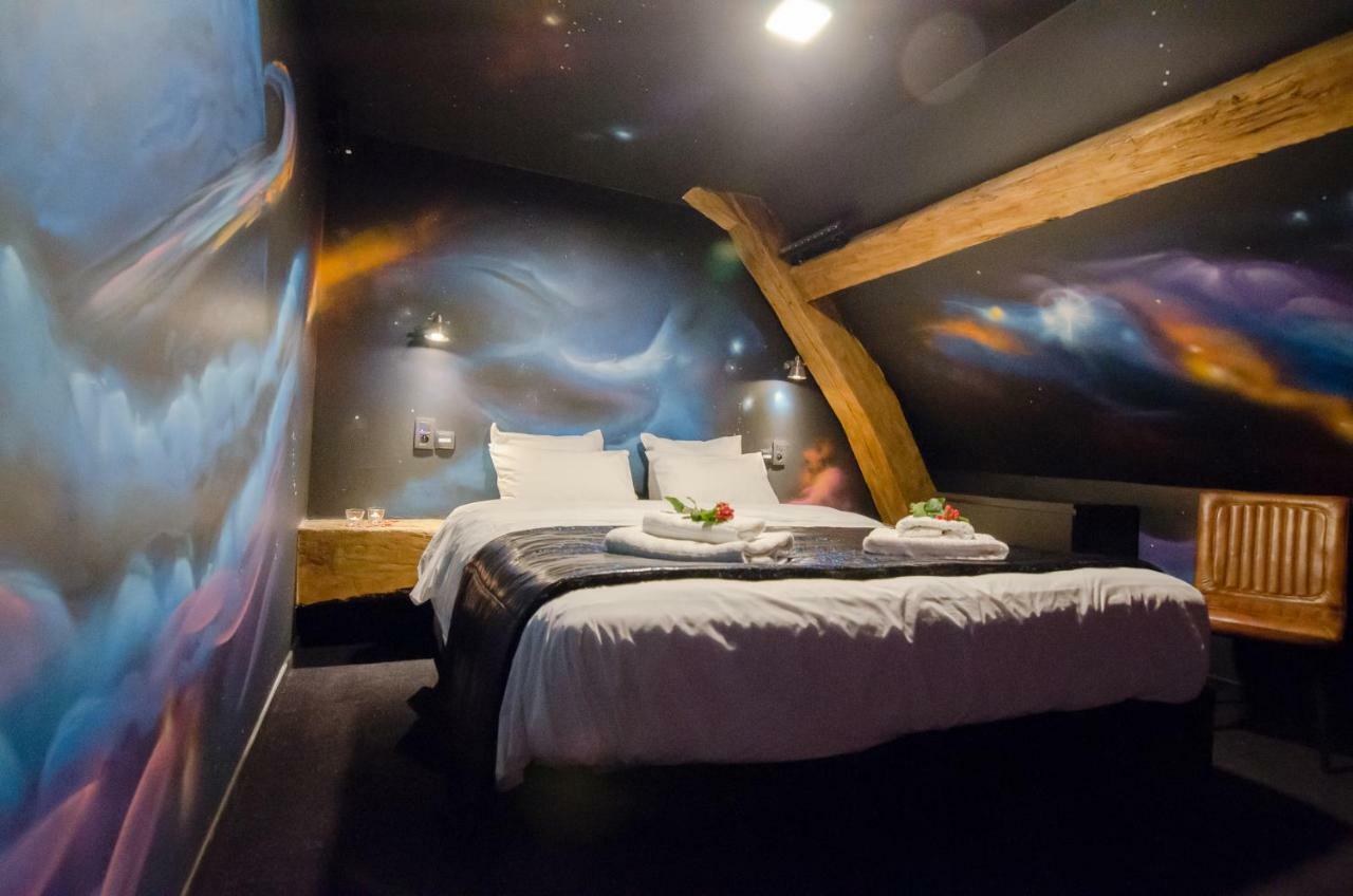 River Lodge Hotel Insolite Maredsous Exteriér fotografie